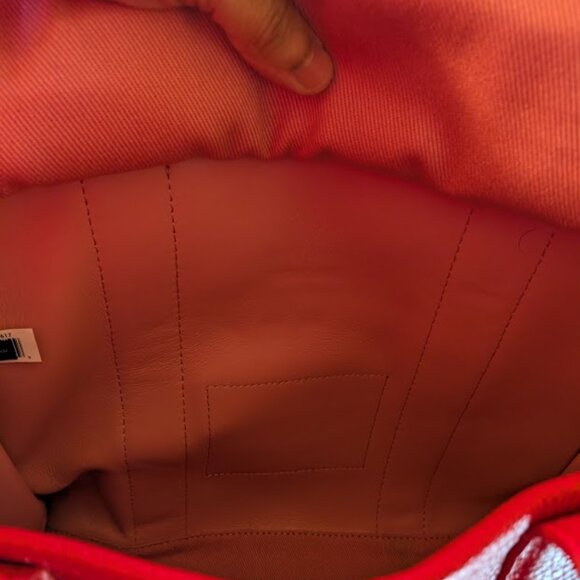 MARC JACOBS Large Red "The Tote Bag"  W/ Dust Bag - Picture 10 of 11